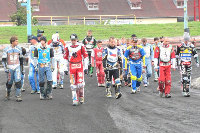 Uczestnicy turnieju charytatywnego w Pile