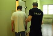 Złodzieje samochodów zatrzymani razem z łupem