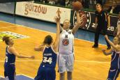 Radosna koszykówka w wykonaniu drużyn z Gorzowa i Konina