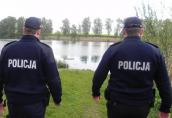 Policjanci uratowali  starszą kobietę