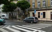  Zmienić szare podwórka w kolorowe enklawy
