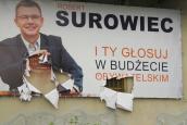 Przejawy politycznego wandalizmu i chamstwa