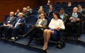 Naukowcy i praktycy o rozwoju na peryferiach