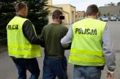 Policjanci zlikwidowali kolejną dziuplę z kradzionym autami
