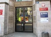 W poszukiwaniu oszczędności w wydatkach na administrację