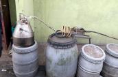 Zarabiał na nielegalnej produkcji alkoholu