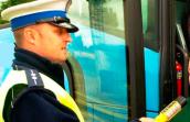 Nietrzeźwy kierowca autobusu jechał po dzieci