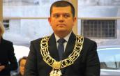 Wierząc lub zakładając, że prezydent wie co robi