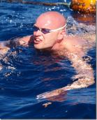 Pływanie z przymrużeniem oka i na poważnie