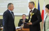 Sejmikowe gry i roszady z politycznymi podtekstami i kontekstami