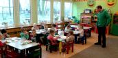 Zajmują się diagnozą i terapią zaburzeń mowy
