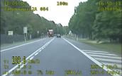 Uciekał przed policjantami aż wylądował w rowie