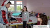 Dawid Kwiatkowski z odwiedzinami u pacjentów