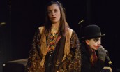 Scena Letnia w teatrze i Lech Janerka w amfitearze