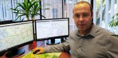 Wpływa na precyzyjny i szybki przekaz informacji
