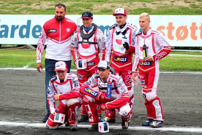 Młodzi polscy żużlowcy prowadzeni przez Rafała Dobruckiego to aktualni mistrzowie świata w kategorii U-21