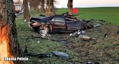 Policjanci wyjaśniają przyczyny tragicznego wypadku