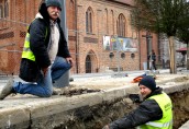 Coś jest, znów coś ciekawego, może kościół św. Jana?
