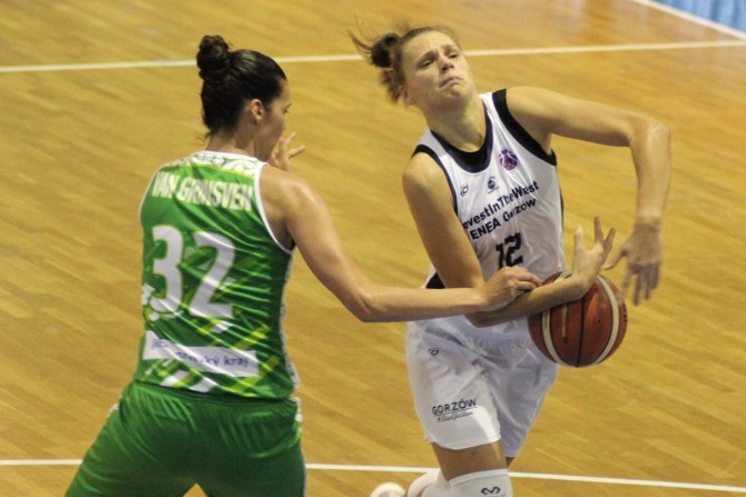 Laura Juskaite (z prawej) zagrała w Ramli bardzo dobrze, ale i pechowo