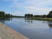 Lepiej późno niż jeszcze później lub wcale