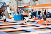 Ferie na trampolinie w parku rozrywki