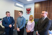Młody bohater z wizytą u prezydenta J. Wójcickiego