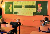 Placówki oświatowe pozostają zamknięte