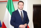 Diety mają zrekompensować straty w zarobkach