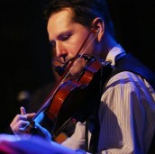 Uliczne mini recitale dla  gorzowian