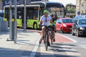 Poradnik dla rowerzystów jadących przez centrum
