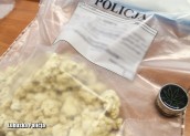 Pół kilograma amfetaminy ukryte w aucie