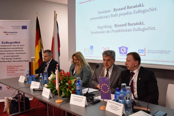 ‬Transgraniczny projekt EuRegioNet‭ ‬był‭ ‬największym nie inwestycyjnym projektem na pograniczu polsko-niemieckim o bardzo innowacyjnym charakterze