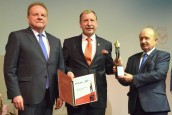 Tylko razem mogą wpływać na otoczenie