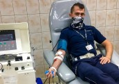 Oddają osocze, które posłuży do leczenia