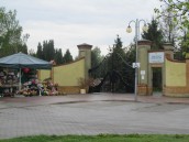 Wjazd na cmentarz tylko do czwartku