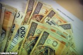 Dała się nabrać na zarobek w kryptowalutach