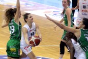 Wysoka porażka koszykarek z Pszczółką