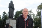 Po dokumenty z archiwum najlepiej mailami