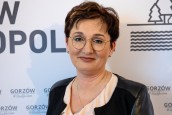 Drobna choćby w pomoc jest tutaj właściwa