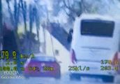Bez prawa jazdy, bez przeglądu, z dzieckiem - 179 km/h