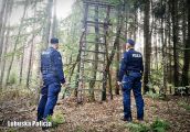 Myśliwy spadł z ambony i potrzebował pomocy