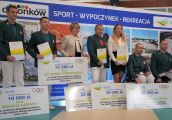 Odebrali gratulacje i symboliczne czeki
