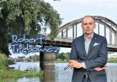 Nadwarciańskie mosty: piękny i bestia