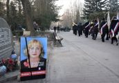 Co się z Tobą radna stało, że w żalu i trwodze nas zostawiasz?