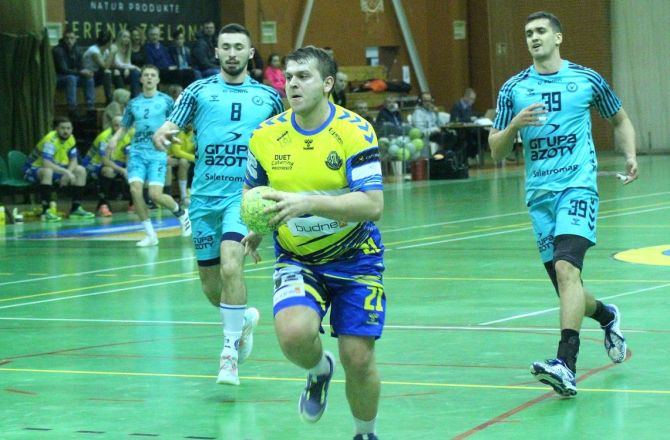 Z gorzowian bardzo dobrze zagrał Michał Lemaniak, zdobywca dziewięciu bramek Z gorzowian bardzo dobrze zagrał Michał Lemaniak, zdobywca dziewięciu bramek