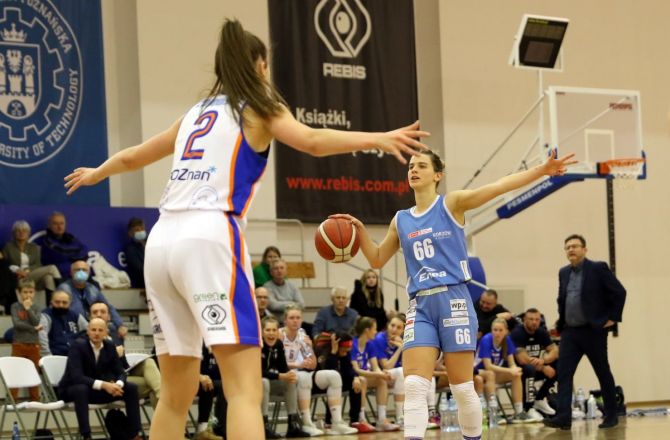 W akcji Dominika Owczarzak W akcji Dominika Owczarzak