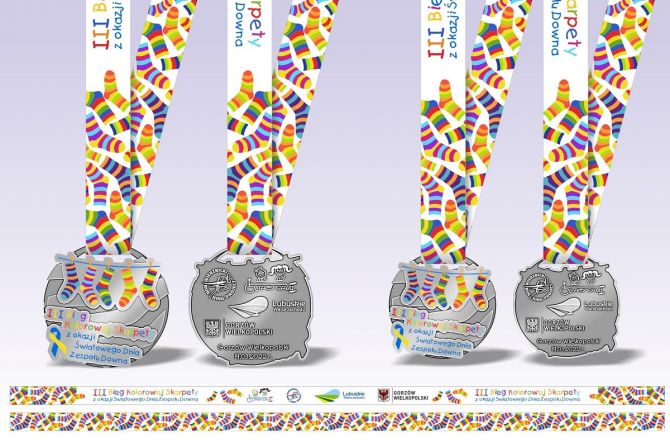 Medale już czekają Fot. Bieg Kolorowej Skarpety/Facebook Medale już czekają Fot. Bieg Kolorowej Skarpety/Facebook