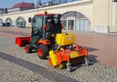 Trwają porządki na bulwarze po wysokiej wodzie