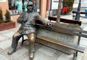 Co łączy wojaka Szwejka z Beksińskim?