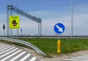 Nowe tablice montowane w całej Polsce
